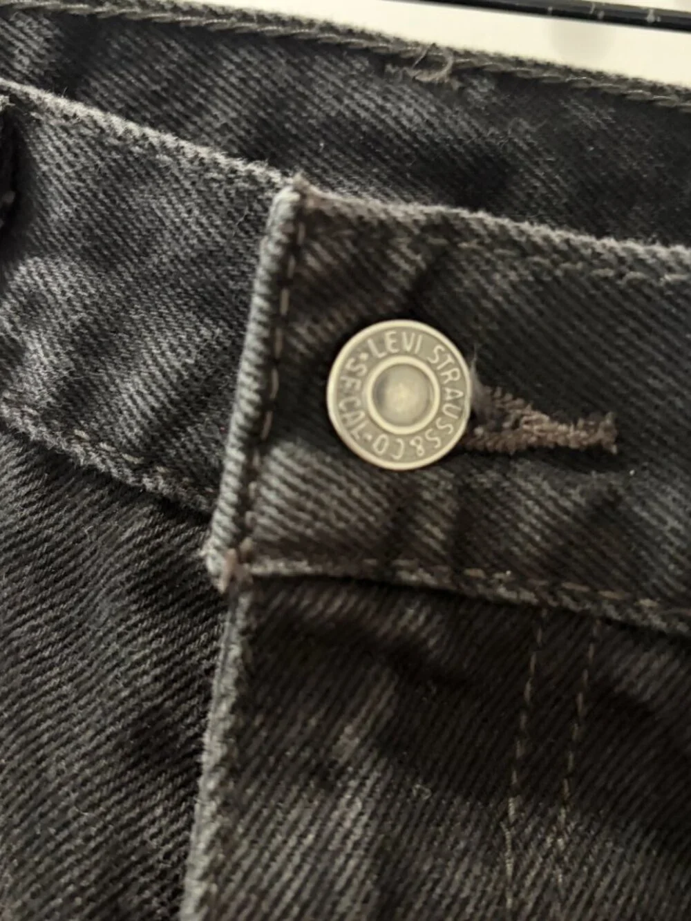 Levi's 505 Regular Fit Men's Black Jeans 36 x 29 PC9-00505-0260